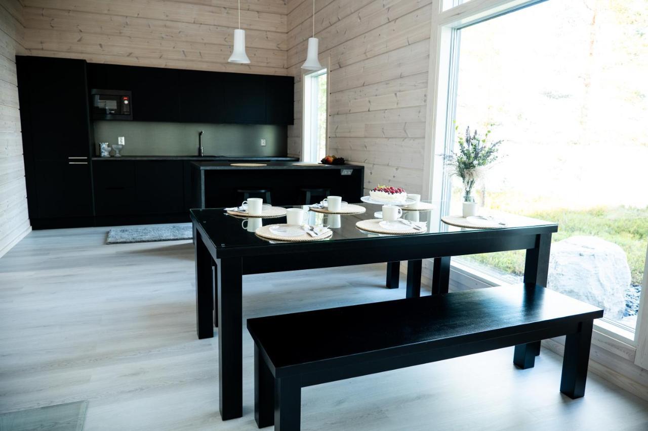 Villa Kuulas Saaskilahti エクステリア 写真